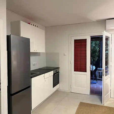 Charming House In The Heart Of Nyaraló Medulin